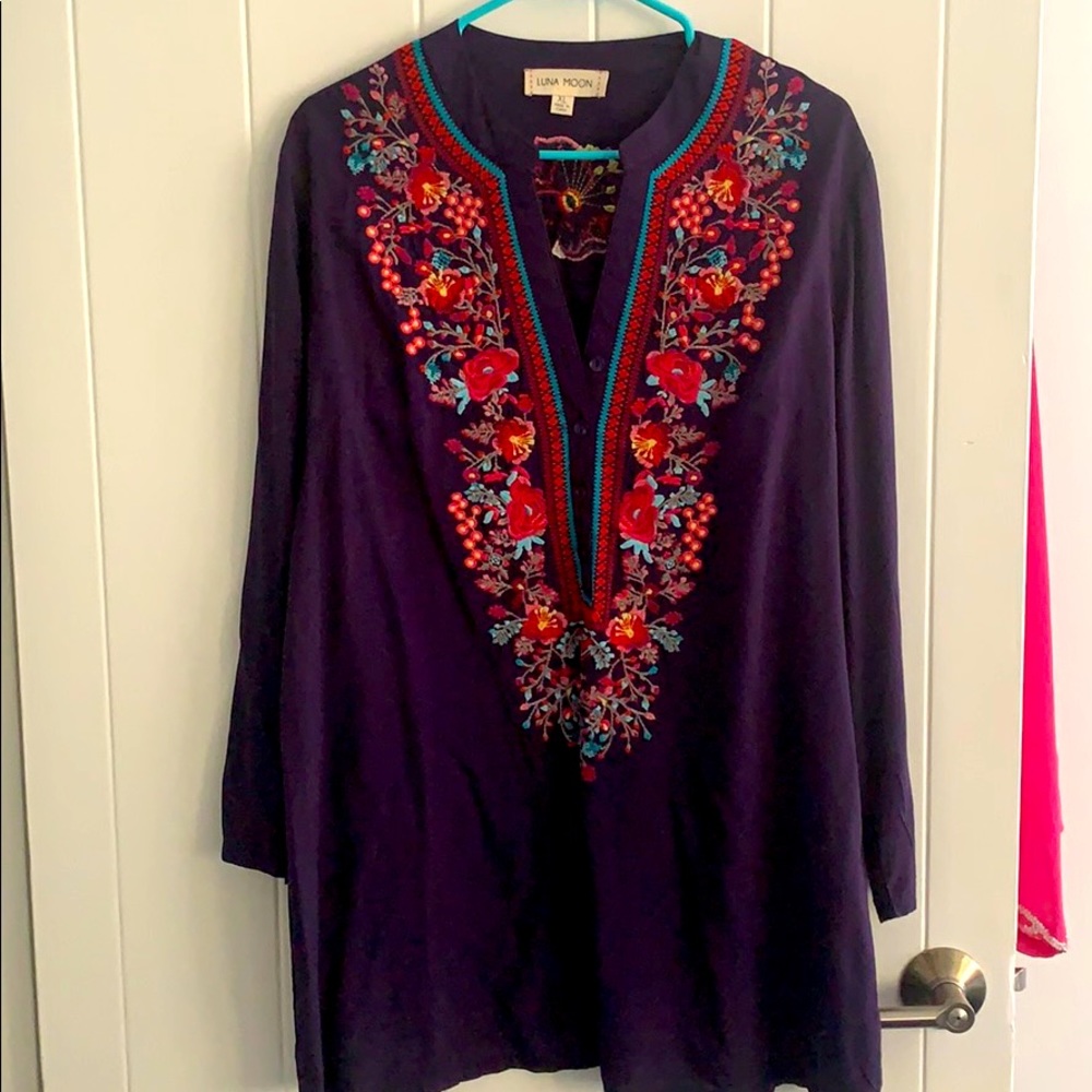 LUNA MOON tunic